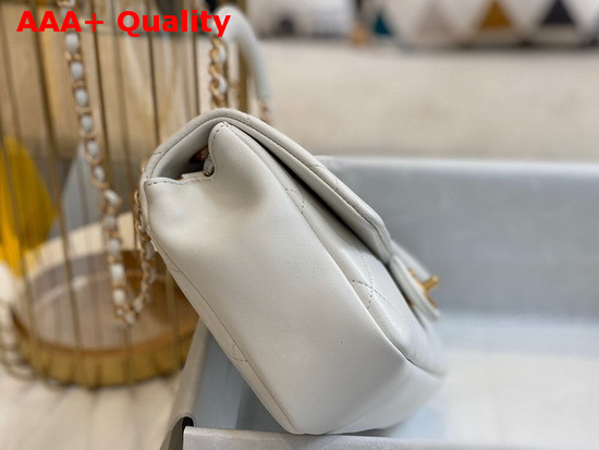 Chanel Flap Bag Lambskin and Gold Metal White AS1358 Replica