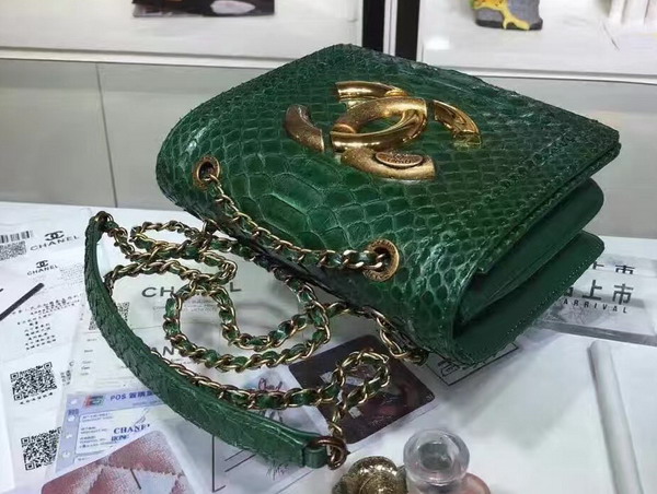 Chanel Flap Bag Python and Calfskin Gold Metal Green for Sale