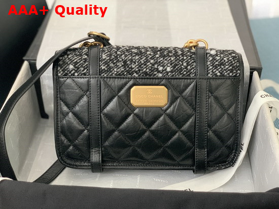 Chanel Flap Bag Tweed Aged Calfskin Aged Pale Yellow Metal White and Black Ref AS2696 Replica