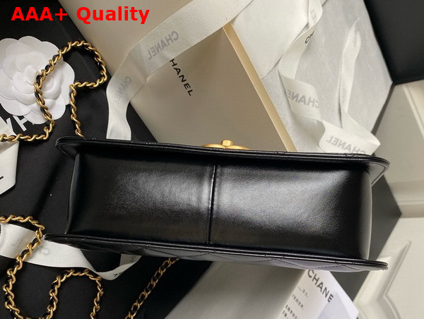 Chanel Flap Bag in Black Calfskin AS2649 Replica