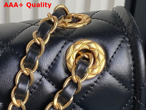 Chanel Flap Bag in Black Shiny Crumpled Calfskin and Gold Tone Metal AS5225 Replica