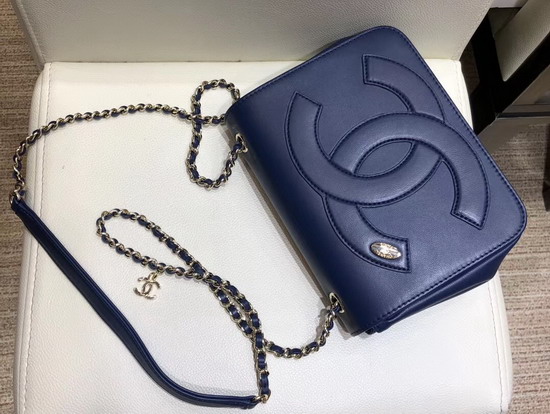 Chanel Flap Bag in Blue Lambskin AS0321