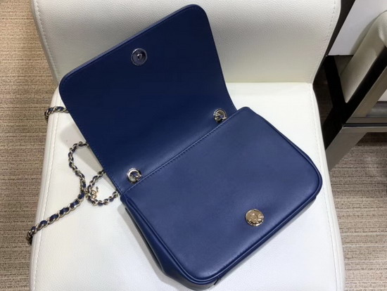 Chanel Flap Bag in Blue Lambskin AS0321