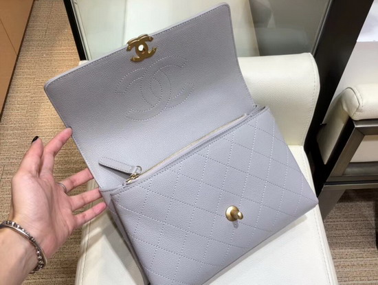 Chanel Flap Bag in Grey Grained Calfskin and Gold Tone Metal AS0305