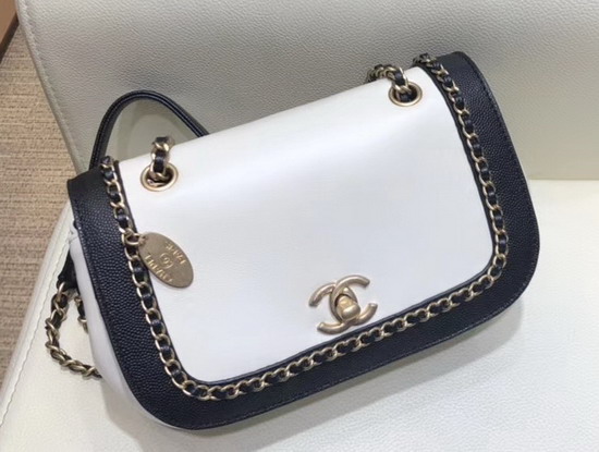 Chanel Flap Bag in White Lambskin and Black Grained Calfskin AS0371