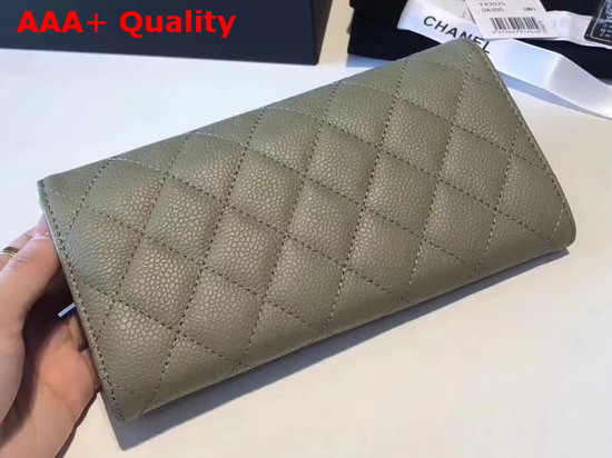 Chanel Flap Wallet in Green Grained Calfskin Replica