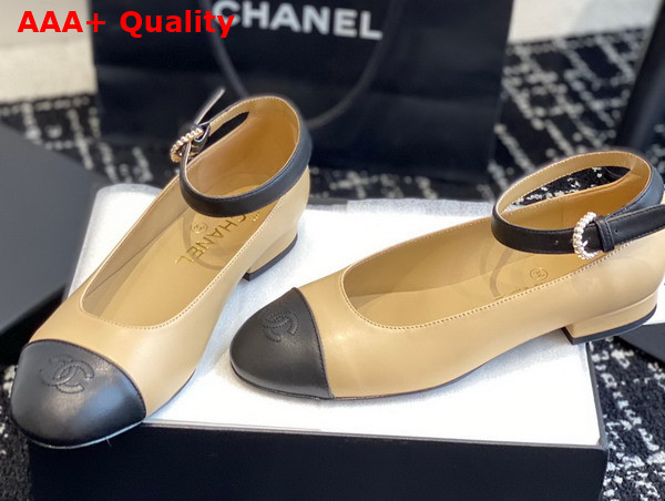 Chanel Flat Pump in Beige and Black Lambskin Replica