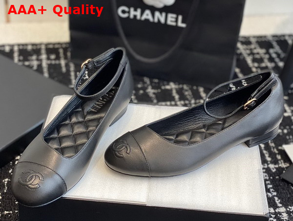 Chanel Flat Pump in Black Lambskin Replica