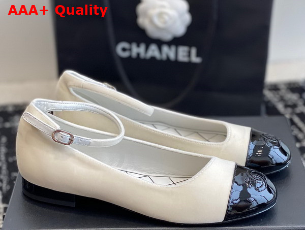 Chanel Flat Pump in White Velvet and Black Patent Leather Replica