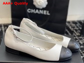 Chanel Flat Pump in White and Black Lambskin Replica