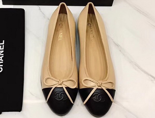 Chanel Flats Beige and Black Calfskin