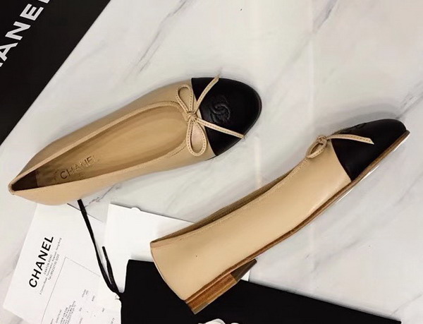 Chanel Flats Beige and Black Calfskin