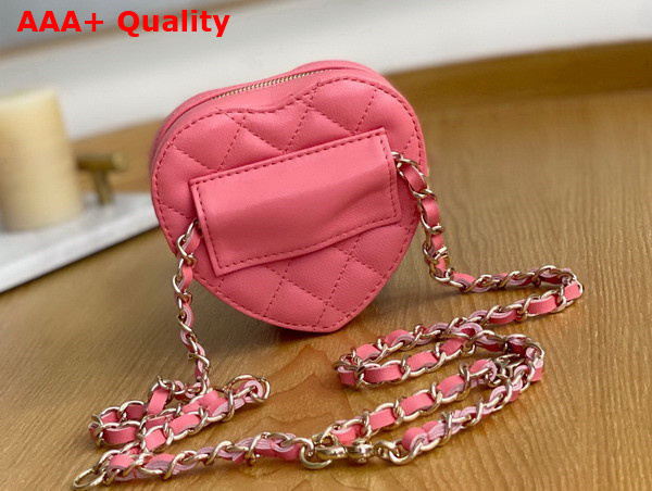 Chanel Heart Belt Bag in Pink Lambskin Replica