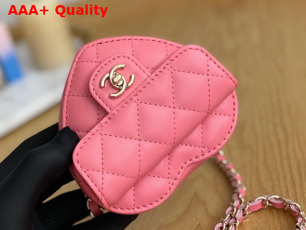 Chanel Heart Belt Bag in Pink Lambskin Replica