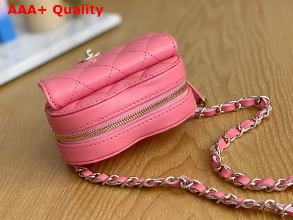 Chanel Heart Belt Bag in Pink Lambskin Replica