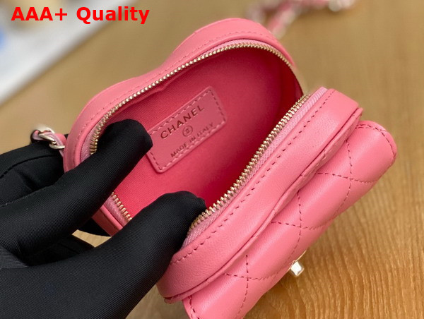 Chanel Heart Belt Bag in Pink Lambskin Replica