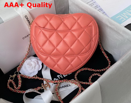 Chanel Heart Clutch with Chain Pink Lambskin Gold Tone Metal Ref AP2784 Replica