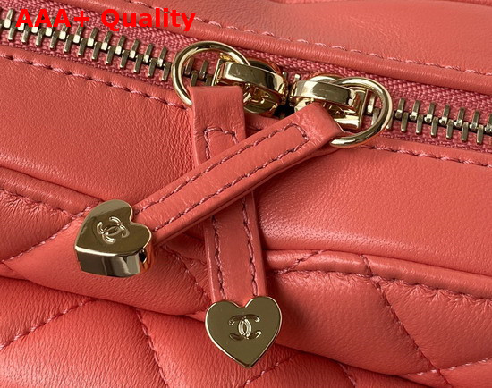 Chanel Heart Clutch with Chain Pink Lambskin Gold Tone Metal Ref AP2784 Replica