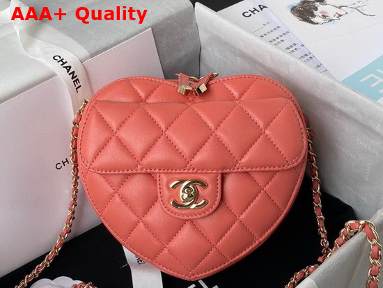 Chanel Heart Clutch with Chain Pink Lambskin Gold Tone Metal Ref AP2784 Replica