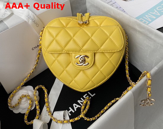 Chanel Heart Clutch with Chain Yellow Lambskin Gold Tone Metal Ref AP2784 Replica