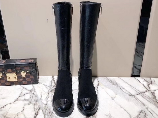 Chanel High Boots in Black Crumpled Calfskin and Suede Calfskin