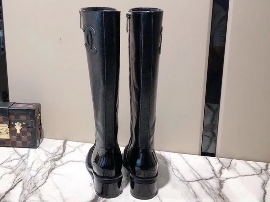 Chanel High Boots in Black Crumpled Calfskin and Suede Calfskin