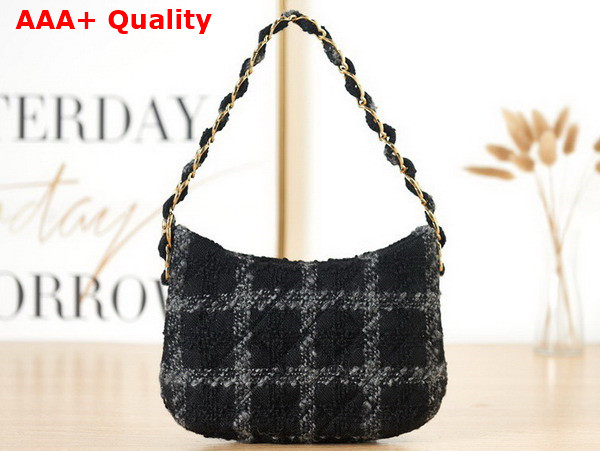 Chanel Hobo Handbag Cashmere Tweed Black and Grey Check Detail AS3562 Replica