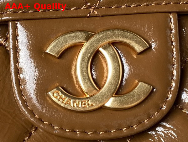 Chanel Hobo Handbag in Brown Shiny Crumpled Calfskin Gold Tone Metal AS4322 Replica