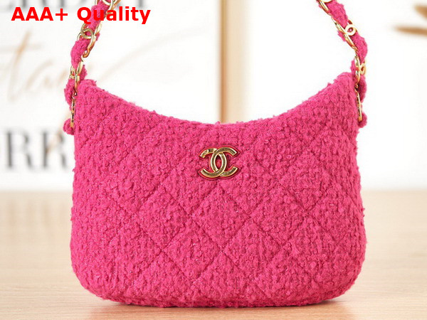 Chanel Hobo Handbag in Fuchsia Cashmere Tweed Gold Tone Metal AS3562 Replica