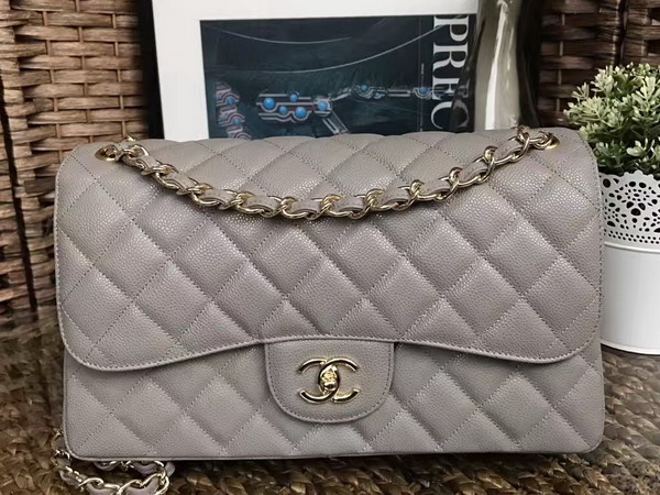 Chanel Jumbo Caviar Flap Bag in Grey with Gold Metal For Sale