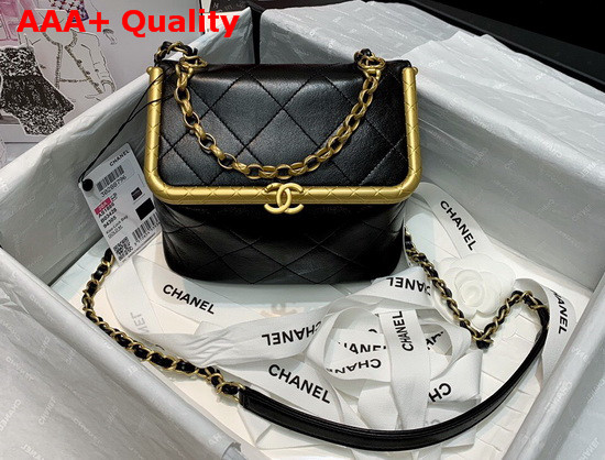 Chanel Kiss Lock Bag Lambskin and Gold Tone Metal Black AS1886 Replica