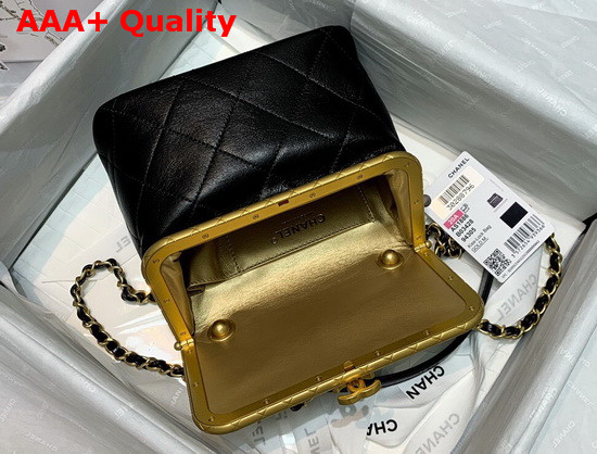 Chanel Kiss Lock Bag Lambskin and Gold Tone Metal Black AS1886 Replica