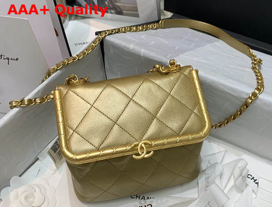 Chanel Kiss Lock Bag Lambskin and Gold Tone Metal Gold Color AS1886 Replica