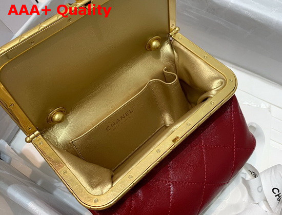 Chanel Kiss Lock Bag Lambskin and Gold Tone Metal Red AS1886 Replica