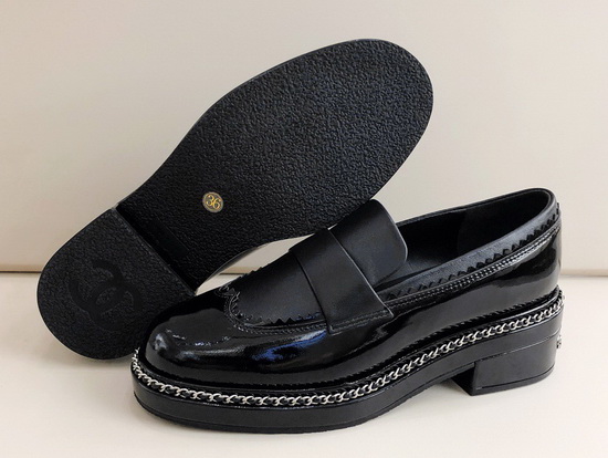 Chanel Lace Up Loafers in Black Calfskin and Patent Leather Replica