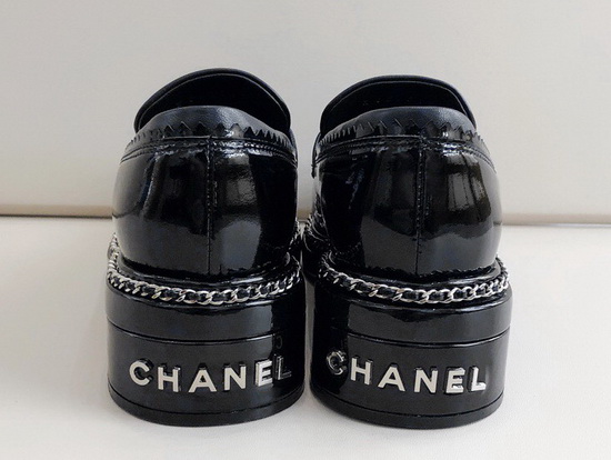 Chanel Lace Up Loafers in Black Calfskin and Patent Leather Replica