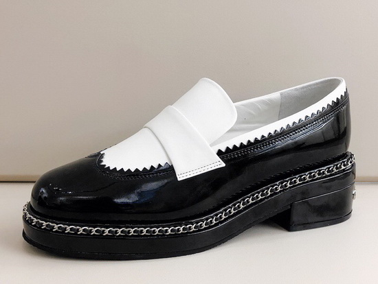 Chanel Lace Up Loafers in White Calfskin and Black Patent Leather Replica