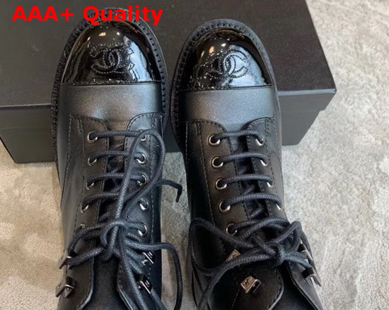 Chanel Lace Ups Black Calfskin and Patent Calfskin G34954 Replica