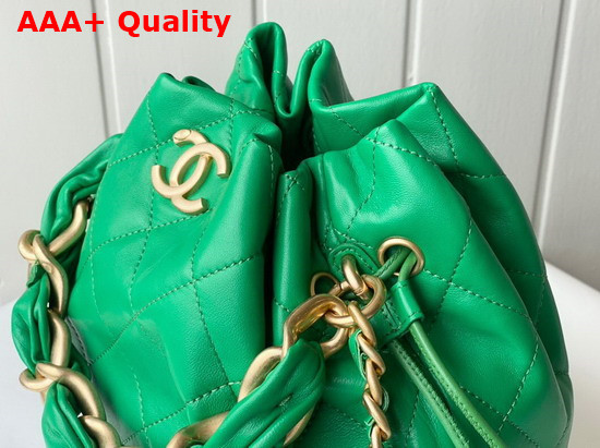 Chanel Large Drawstring Bag Shiny Lambskin and Gold Tone Metal Green AS2425 Replica