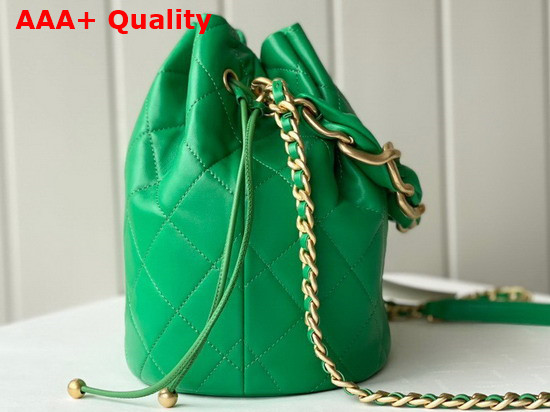 Chanel Large Drawstring Bag Shiny Lambskin and Gold Tone Metal Green AS2425 Replica