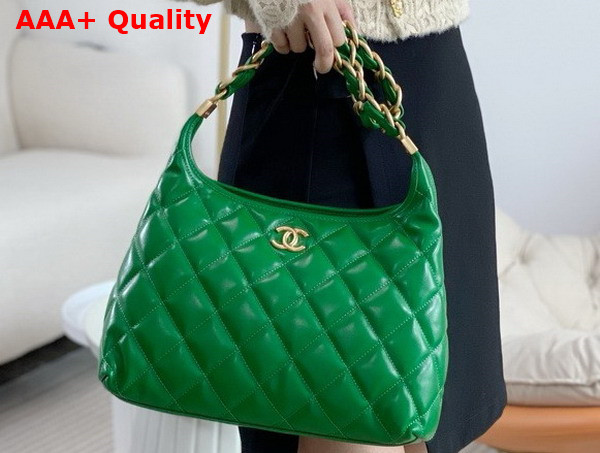 Chanel Large Hobo Bag in Green Shiny Lambskin Gold Tone Metal AS4923 Replica