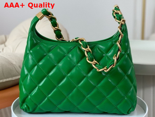 Chanel Large Hobo Bag in Green Shiny Lambskin Gold Tone Metal AS4923 Replica