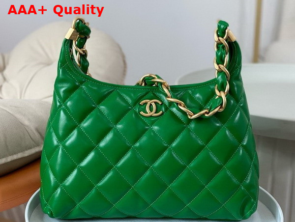 Chanel Large Hobo Bag in Green Shiny Lambskin Gold Tone Metal AS4923 Replica