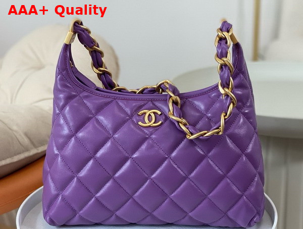 Chanel Large Hobo Bag in Light Purple Shiny Lambskin Gold Tone Metal AS4923 Replica