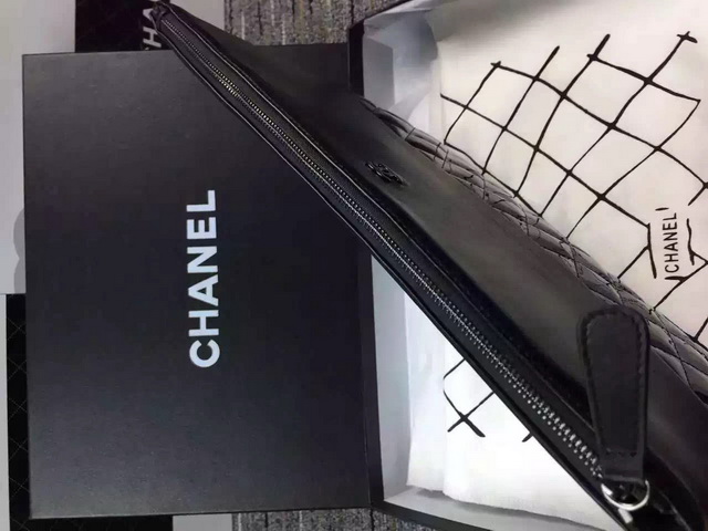 Chanel Large Pouch Black Lambskin and Patent Leather for Sale