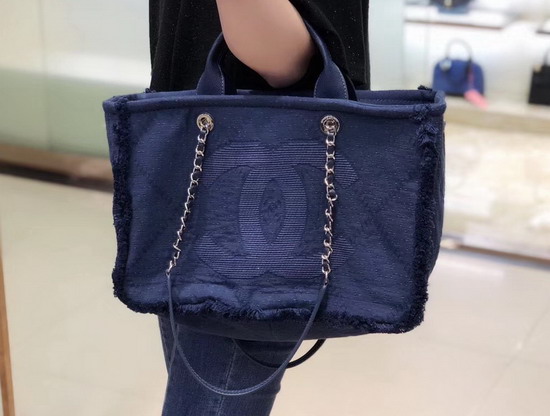 Chanel Large Shopping Bag in Blue Mixed Fibers and Goatskin A57167