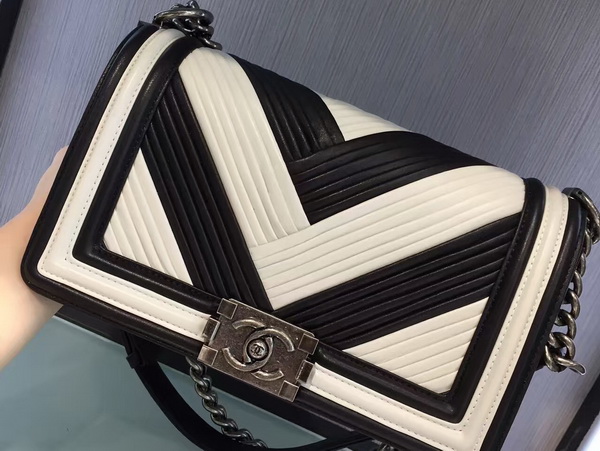 Chanel Le Boy Flap Bag Pleated Calfskin Black and White for Sale