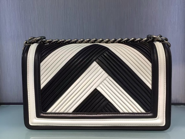 Chanel Le Boy Flap Bag Pleated Calfskin Black and White for Sale