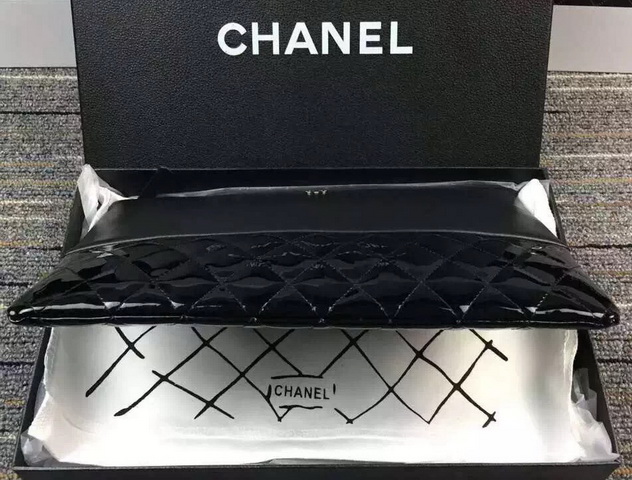 Chanel Leather Pouch Black Patent Leather for Sale