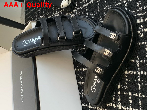 Chanel Leather Slide in Black Replica